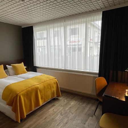 Hotel Northurland Akureyri Extérieur photo