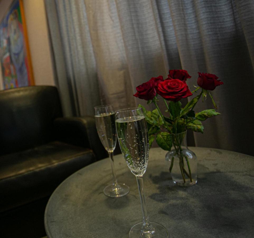 Hotel Northurland Akureyri Extérieur photo