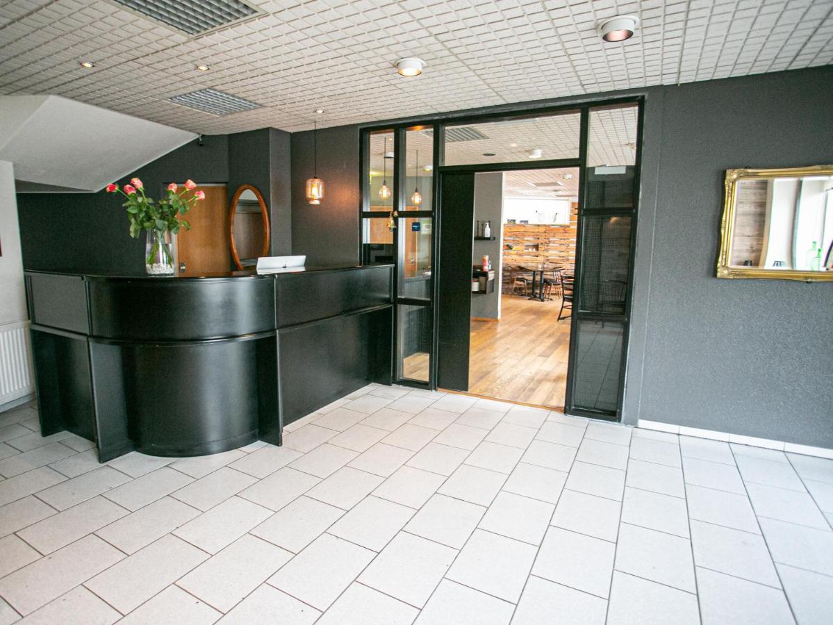 Hotel Northurland Akureyri Extérieur photo